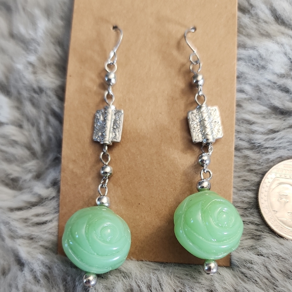 Green‎ and Silver Rose Detail Dangle Earrings